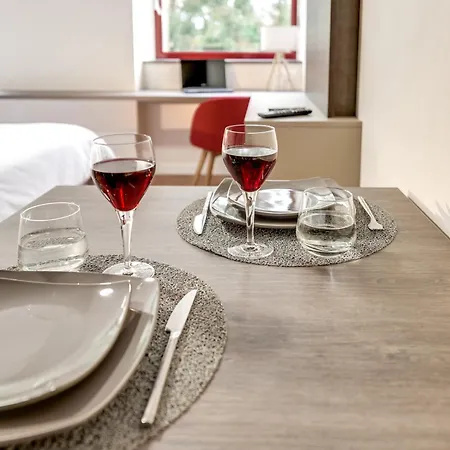 Le Nenuphar - Hyper Centre 500m Gare - Wifi/fibre Apartamento Cholet